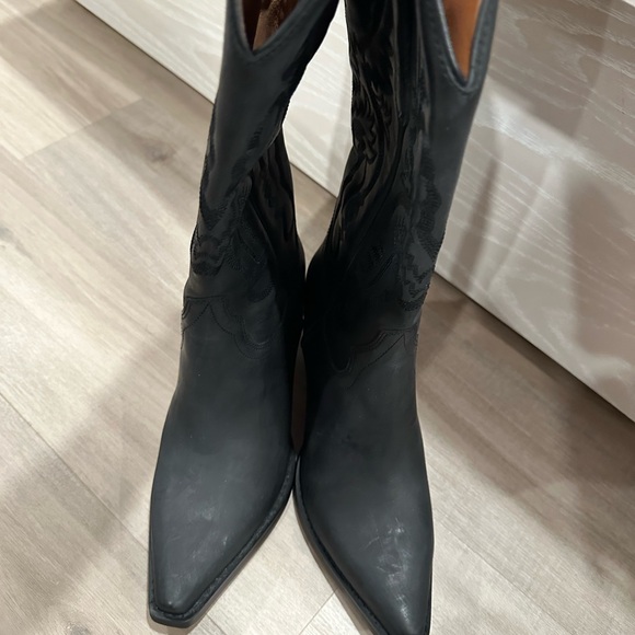 Jeffrey Campbell Black Western-Style Women's Boots size 7.5 fits skinny legged - Picture 2 of 5